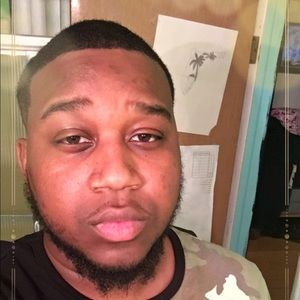 Meet your Posher, Quintin